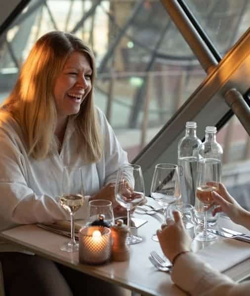 Eiffeltoren diner of lunch ervaring 2026